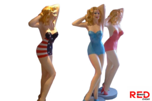 Statue Pin-up