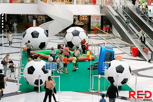 ANimtions-foot-centre-commercial