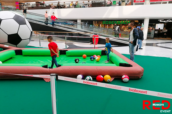 Billard-foot-en-location