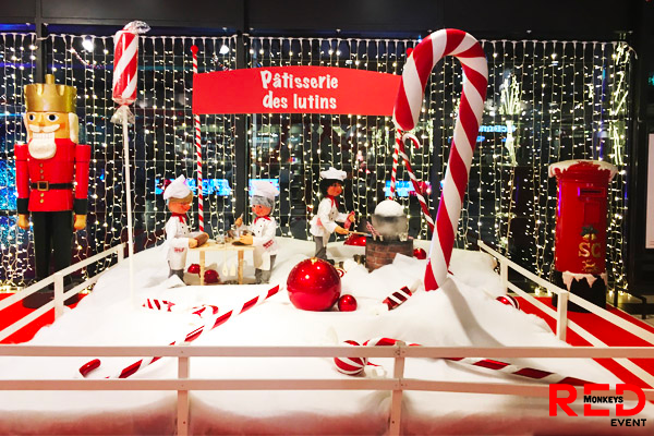 Noe╠êl-crissier-deco-red-monkeys-12