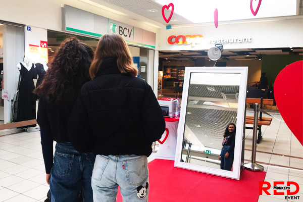 St-Valentin-Ecublans-miroir-selfie-magique-red-monkeys-3